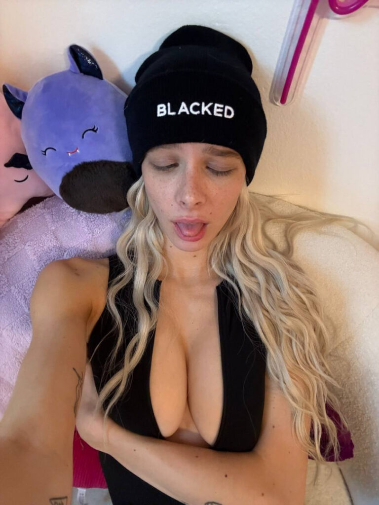 OnlyFans – Smashedely – Ashley Matheson – Nude