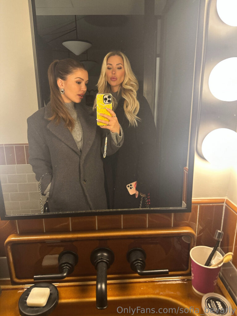 OnlyFans – Sofia Bevarly – Nude