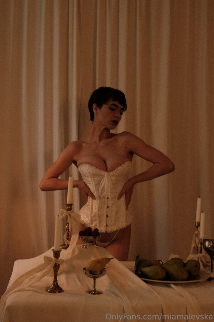 OnlyFans – Solomia Maievska – Nude