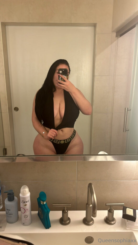 OnlyFans – T H I C C – Sophi Dream – Queen sophia – officialsophidreamvip – officialsophidream – Nude Leaks