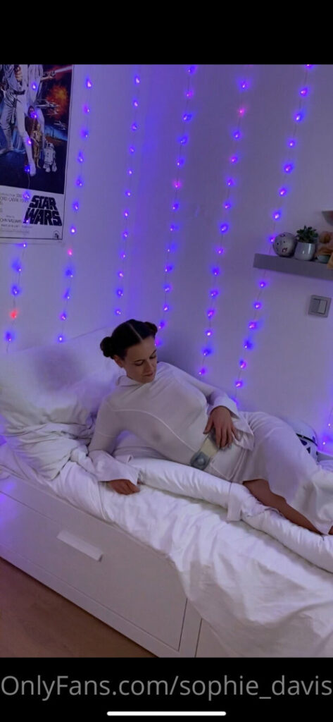 OnlyFans – Sophie Davis / sophiexskywalker – Nude Leaks