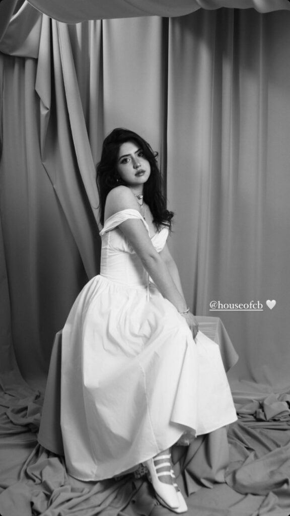 TikTok – Sophie Silva │ notsophiesilva │ _sophiesilva_ – Nude Leaks