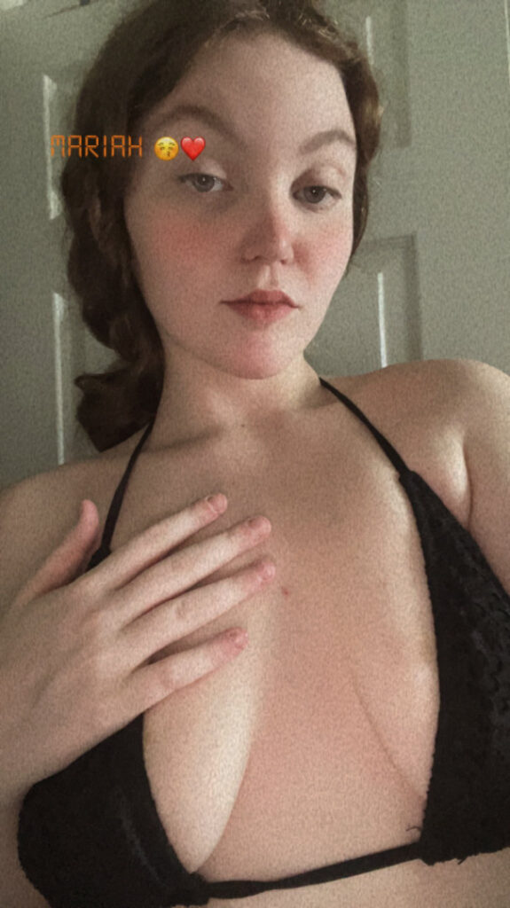 OnlyFans – Fansly – stonerbaby01 / stoner.baby / mariahdemps / dempsey_mariah – Nude Leaks