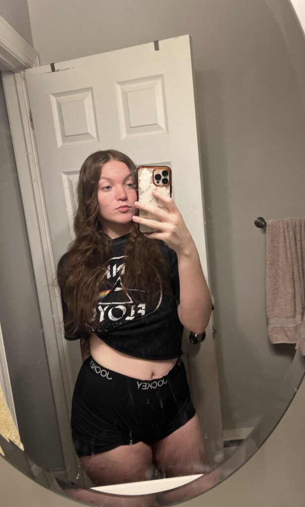 OnlyFans – Fansly – stonerbaby01 / stoner.baby / mariahdemps / dempsey_mariah – Nude Leaks