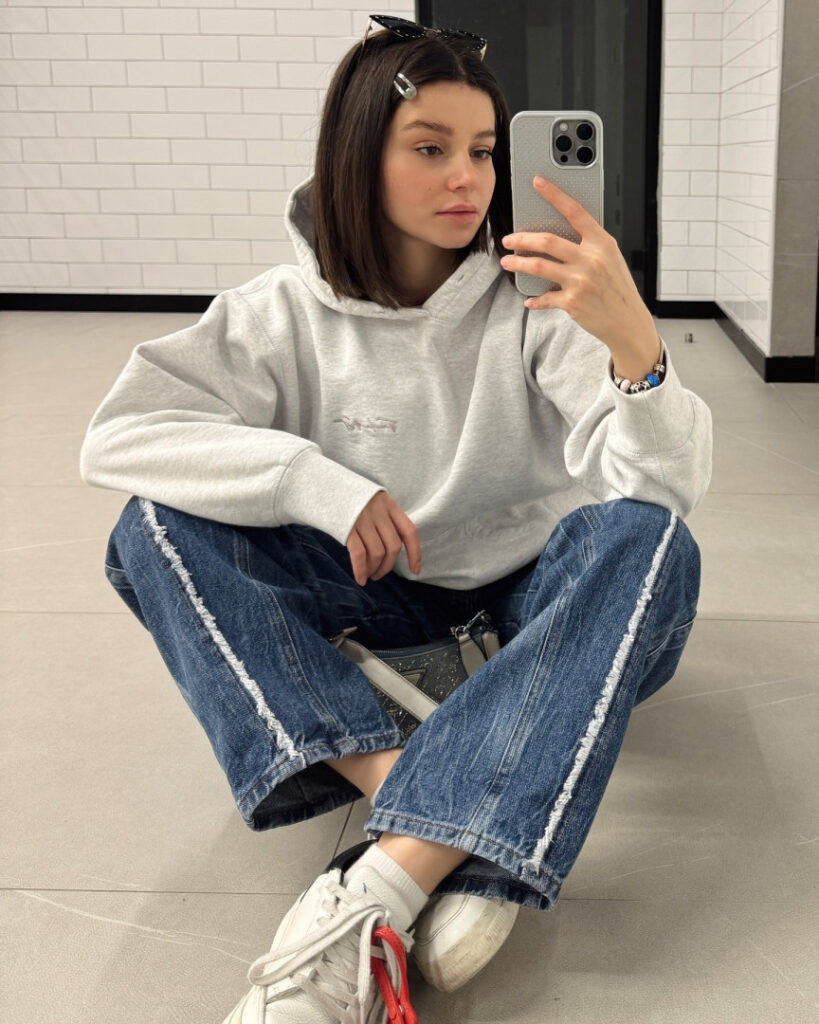 TikTok – Instagram – Teen – Sumru Özden / sumruozdenn – Nude Leaks