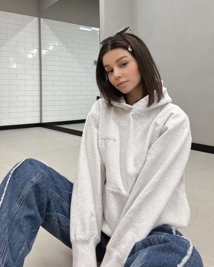 TikTok – Instagram – Teen – Sumru Özden / sumruozdenn – Nude Leaks