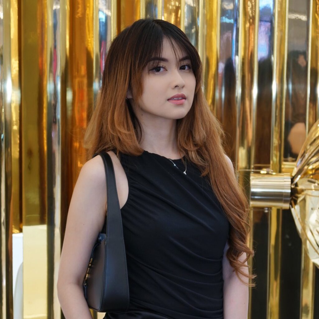 Youtube – Asian – Indonesian – Swansage – Nude Leaks