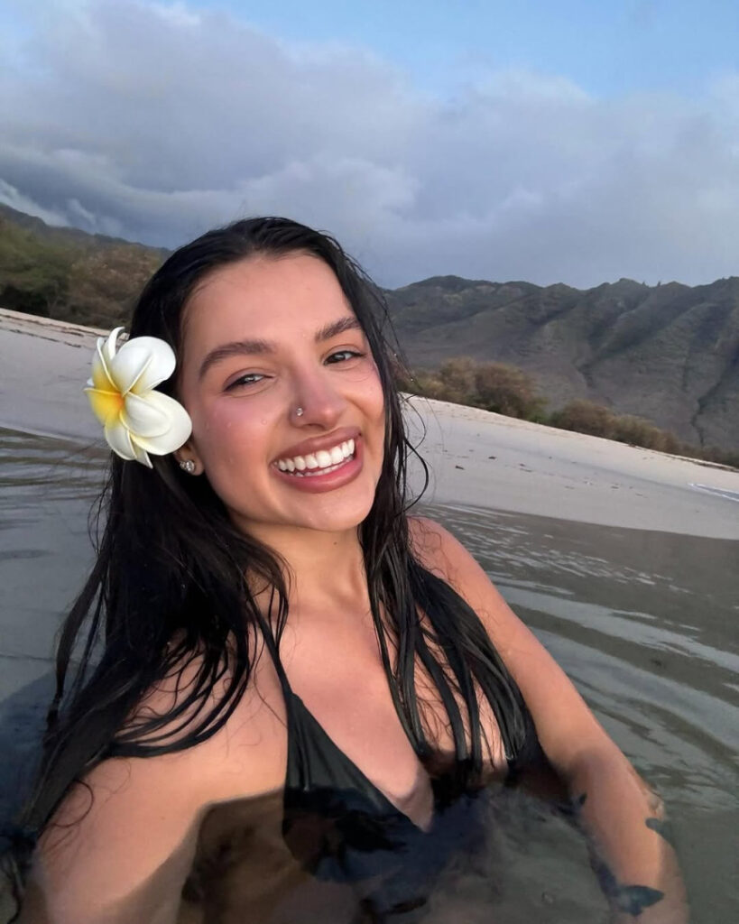 Fake – Tenderlybae – Nude Leaks