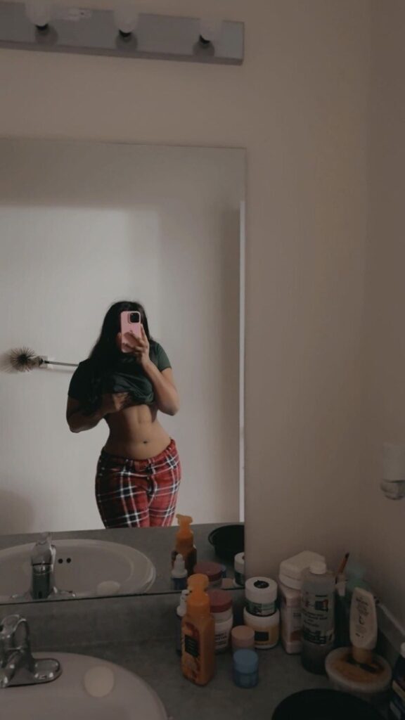 ⠀X⠀ – tftuelips – Nude Leaks