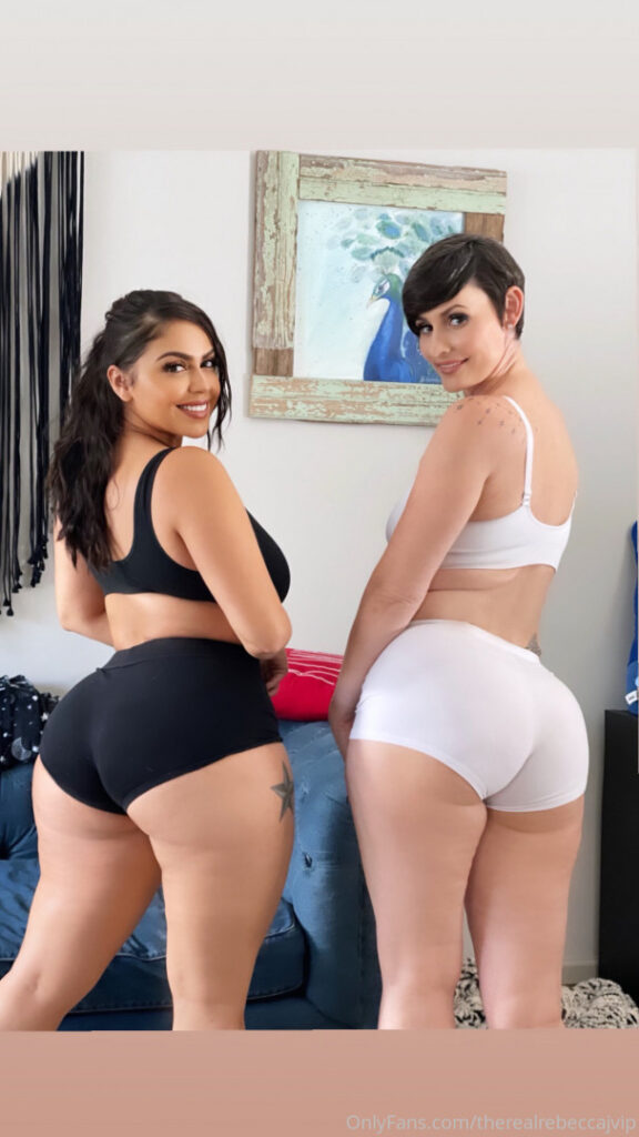 OnlyFans – T H I C C – Latina – TheRealRebeccaJ / sm00ches – Nude