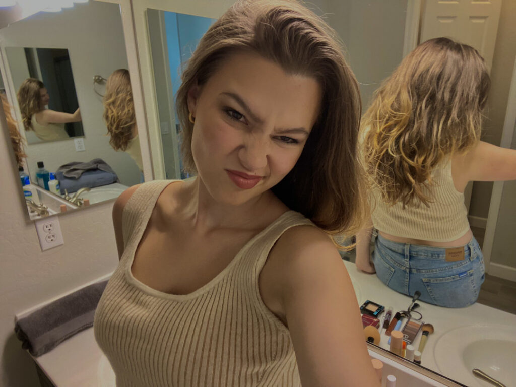 Youtube – ThorpTV  Grace Thorp – Nude Leaks