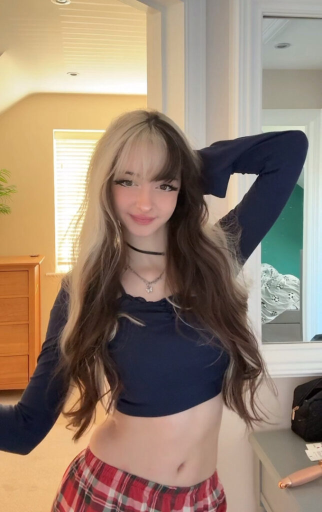 Twitch – TikTok – Cosplay – Toxic Tenshi  Ella toxic.tenshi – Nude Leaks