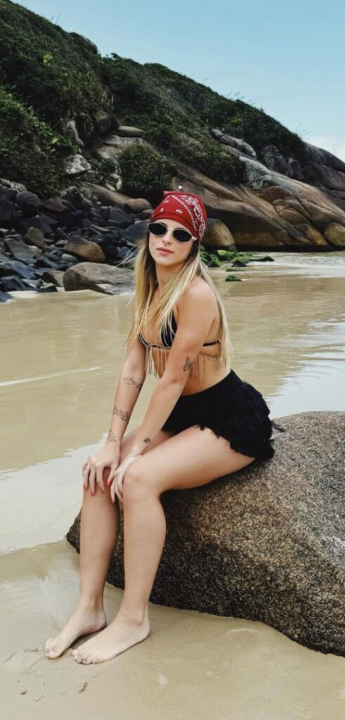 Instagram – Petite – Teen – Tozettoo  Tozetto – Nude Leaks