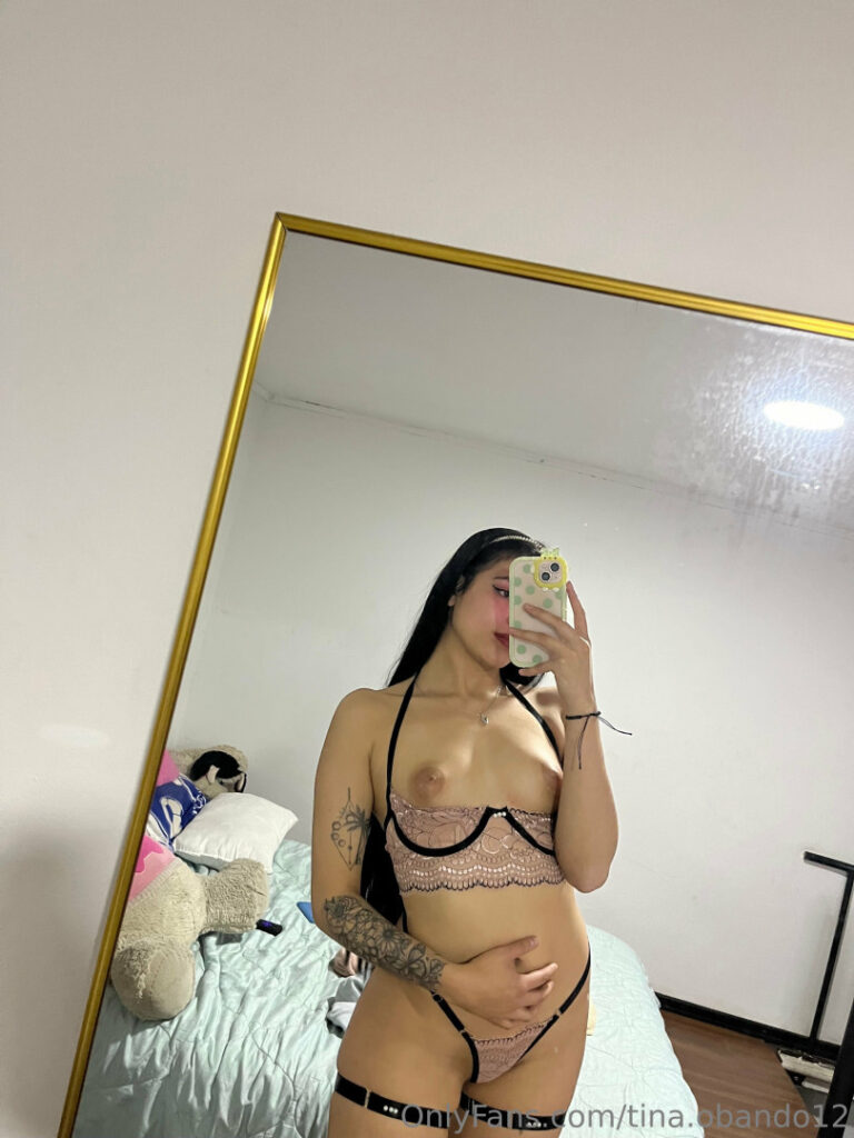 OnlyFans – Latina – Valentina Obando – Nude Leaks