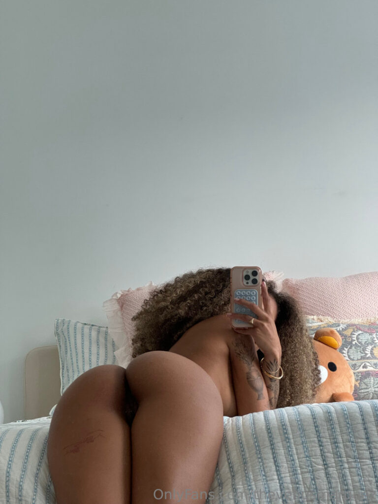 OnlyFans – Latina – Venusmarquez / thevenusmarquez – Nude