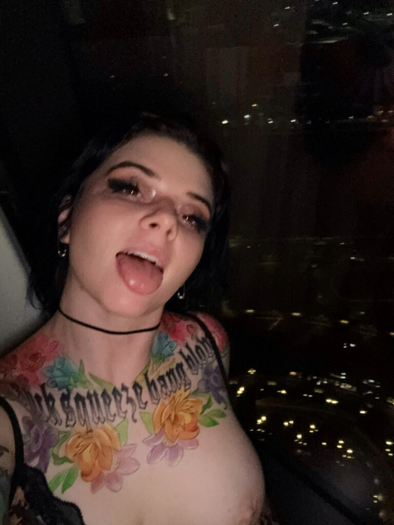 TikTok – vermillionvixen – Nude Leaks