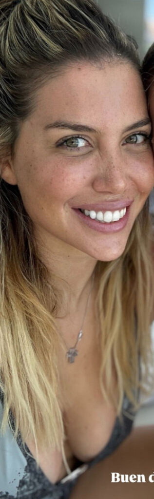 Instagram – MILF – Wanda Nara – Nude