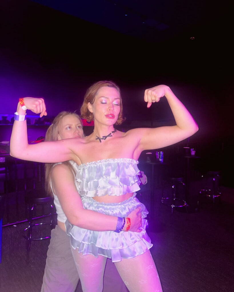 Instagram – Whitney Moore – Nude Leaks