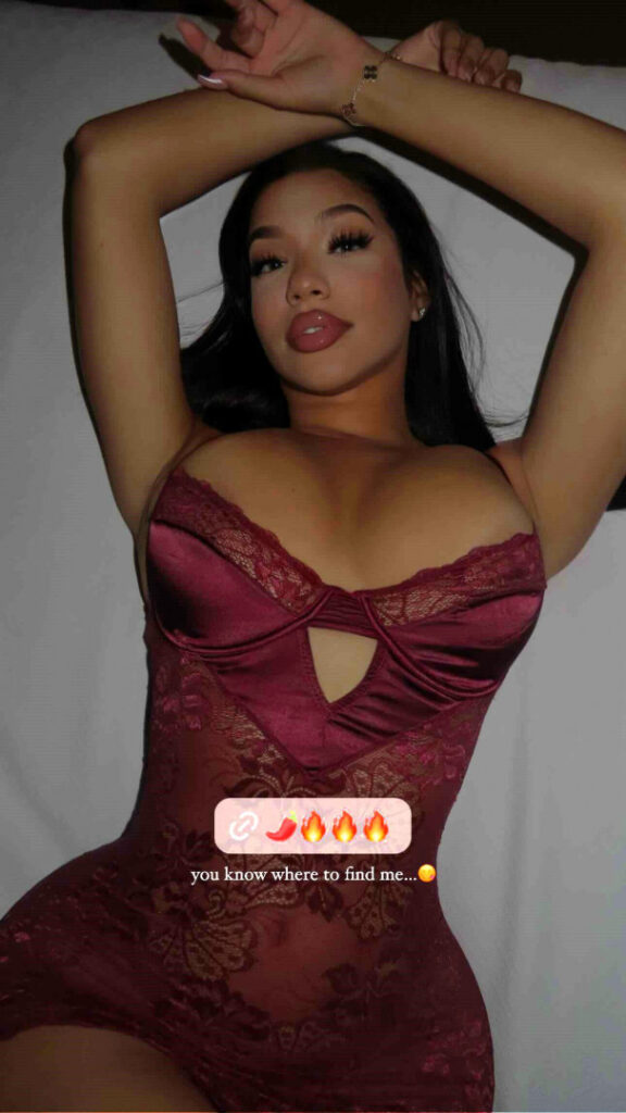 xttiona / Tiona Fernan – Nude