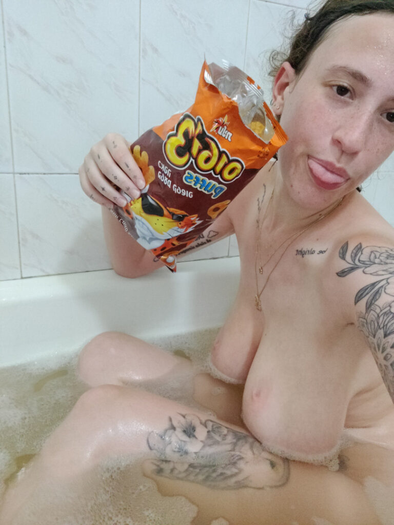 Instagram – Yasmin_avrahami – Nude