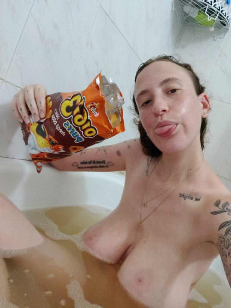 Instagram – Yasmin_avrahami – Nude