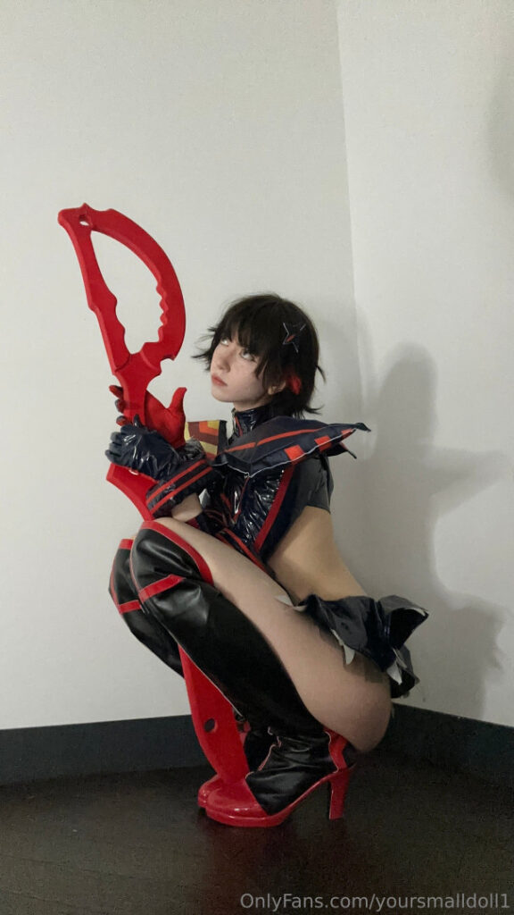 Reddit – Fansly – YourSmallDoll – Nude