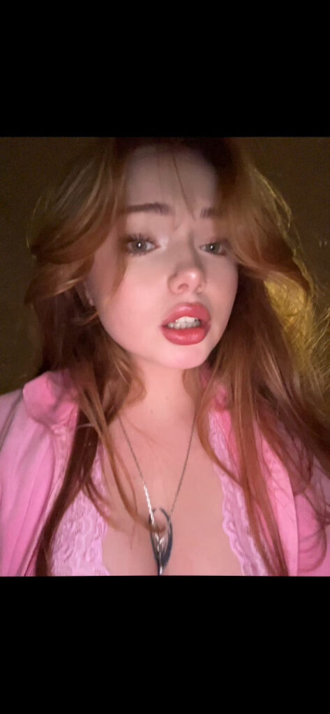 TikTok – Instagram – 132.dks – Nude