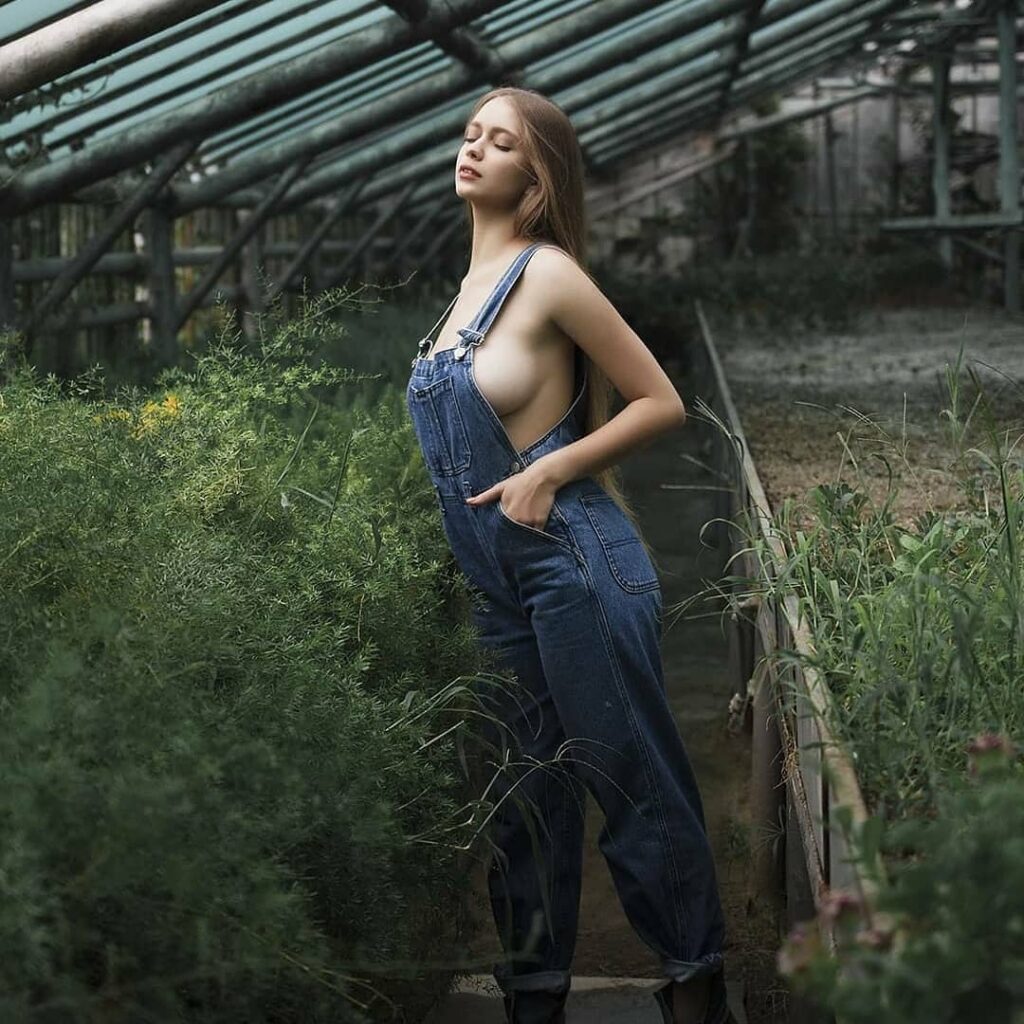 Instagram – Aᴛᴀɴᴀꜱᴏᴠᴀ Lᴇʀᴀ – Nude