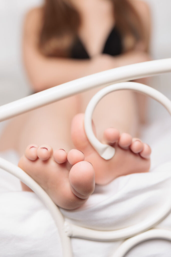 TikTok – Instagram – Ko-fi – Abbeydabbado – Nude