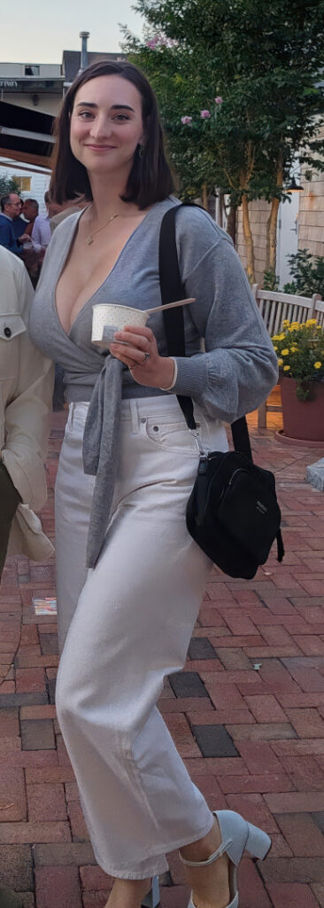 Fake – Abby Shapiro – Nude