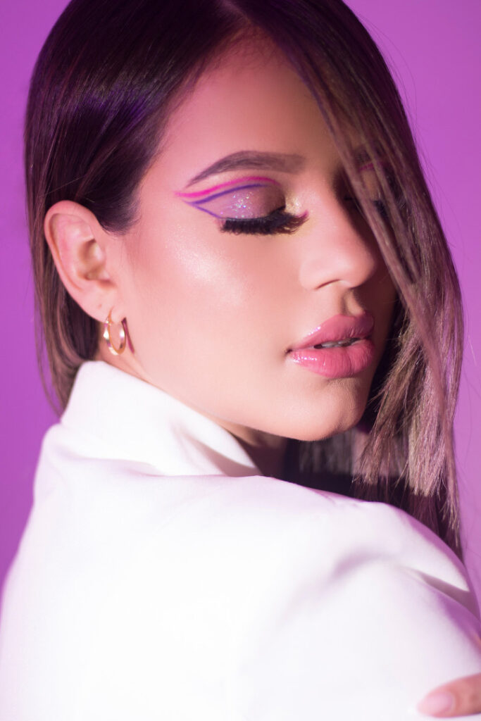 Cam Girls – Latina – Abella Croft  Dahiana Ortiz – Nude Leaks