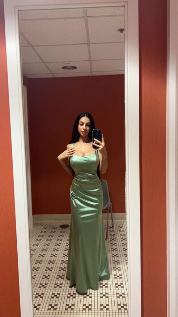 TikTok – Adriana Alarja – Nude