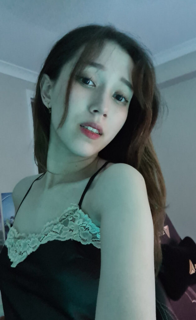 Instagram – Asian – Vietnamese – Aejir.i / Aejiri / Angie – Nude Leaks