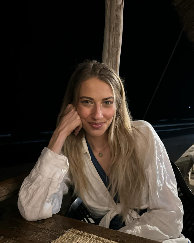 Youtube – TikTok – Alaïa – Nude Leaks