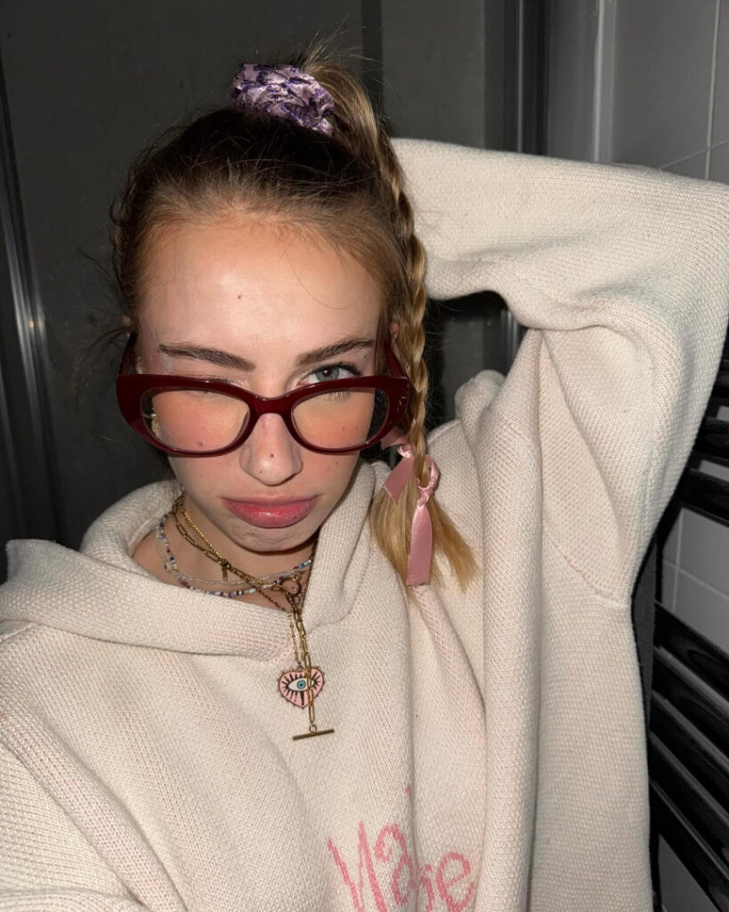 Youtube – TikTok – Alaïa – Nude Leaks