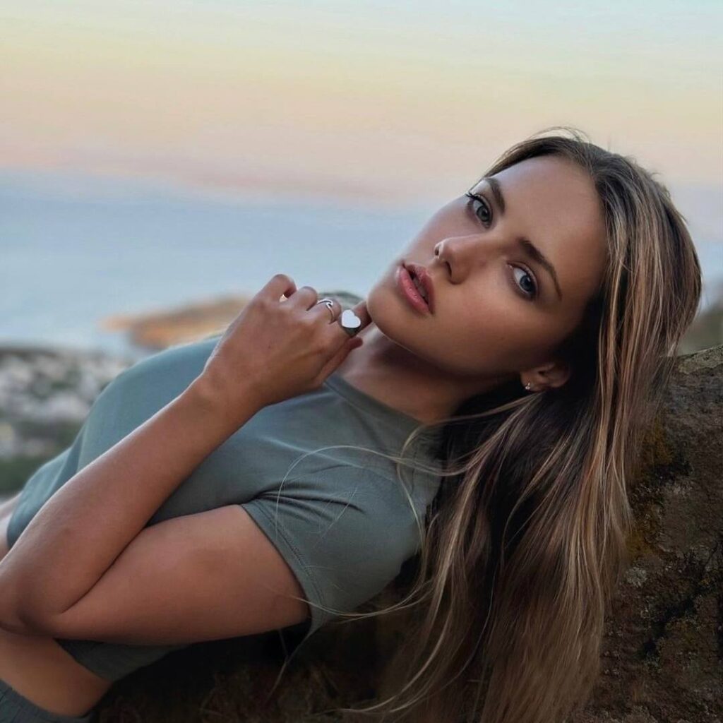 OnlyFans – Alenka Aganova – Nude