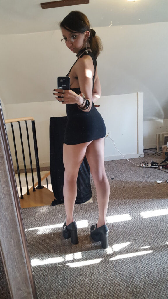 ManyVids – Alice Lexington – Nude Leaks