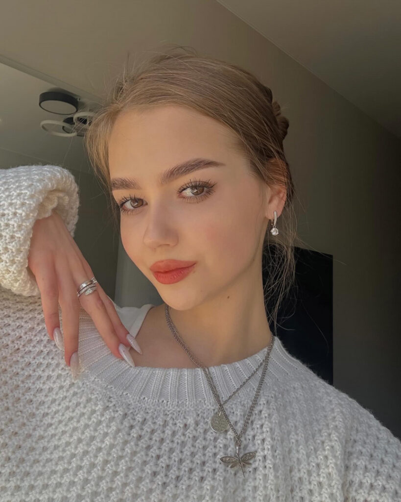 TikTok – Instagram – Alina Zaozerskaya / alina.zaozerskayaaa / zaozerskayalina / Алина Заозерская – Nude