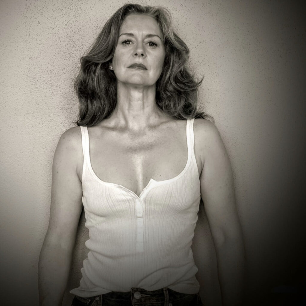 Instagram – Amanda Barron / theamandabarron – Nude