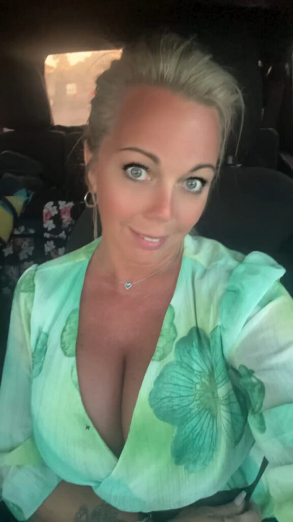 XXX – MILF – Amber Lynn Bach – Nude Leaks