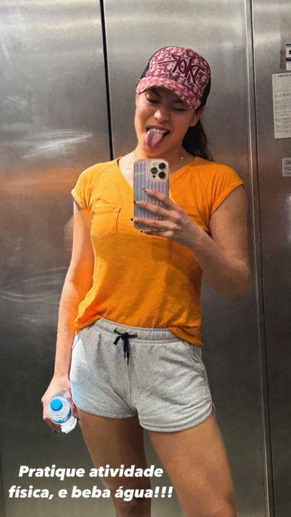 Brazil – Celeb – Ana Carolina Dias – Nude