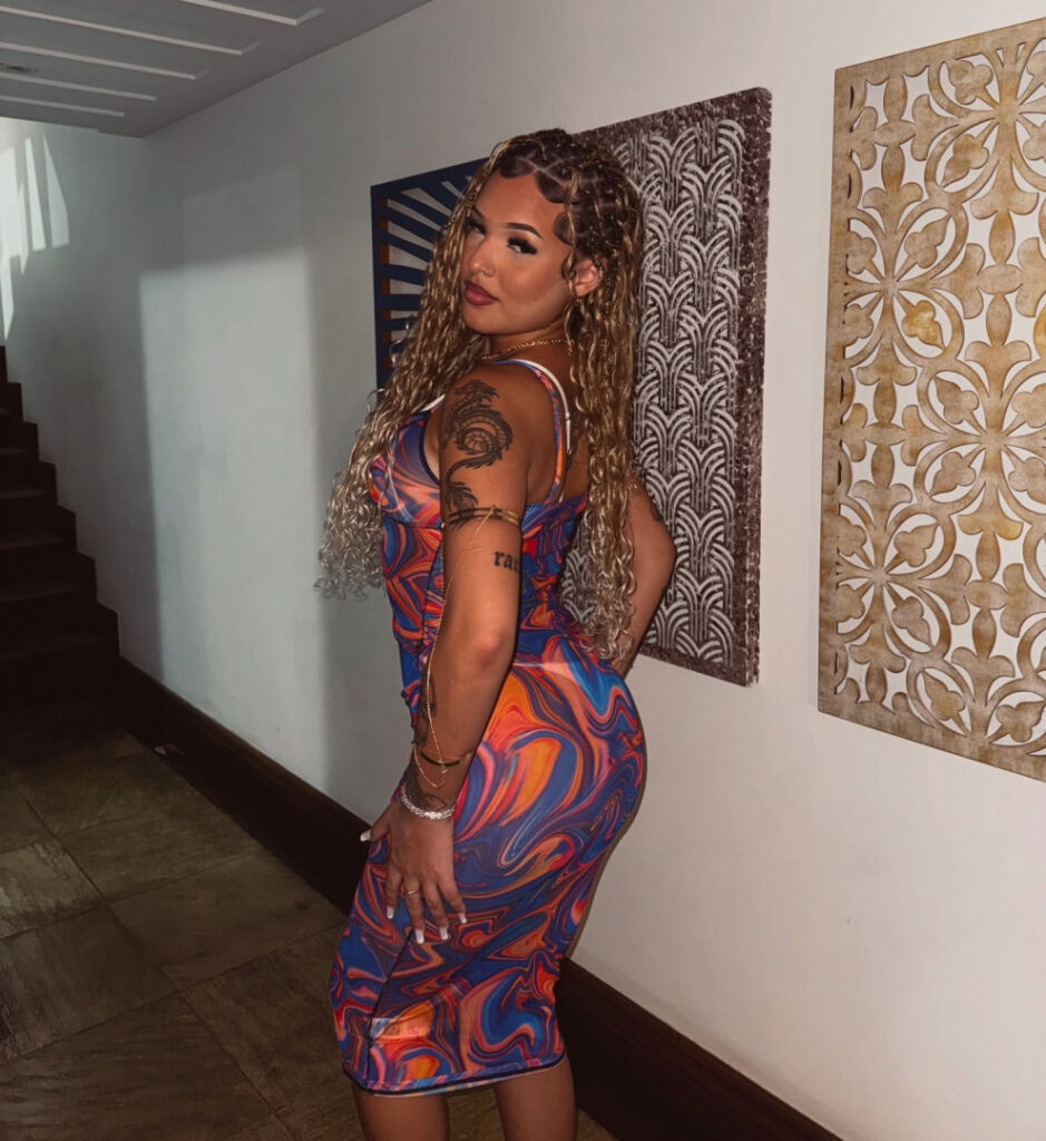 Brazil – Celeb – Ana Luna – Nude