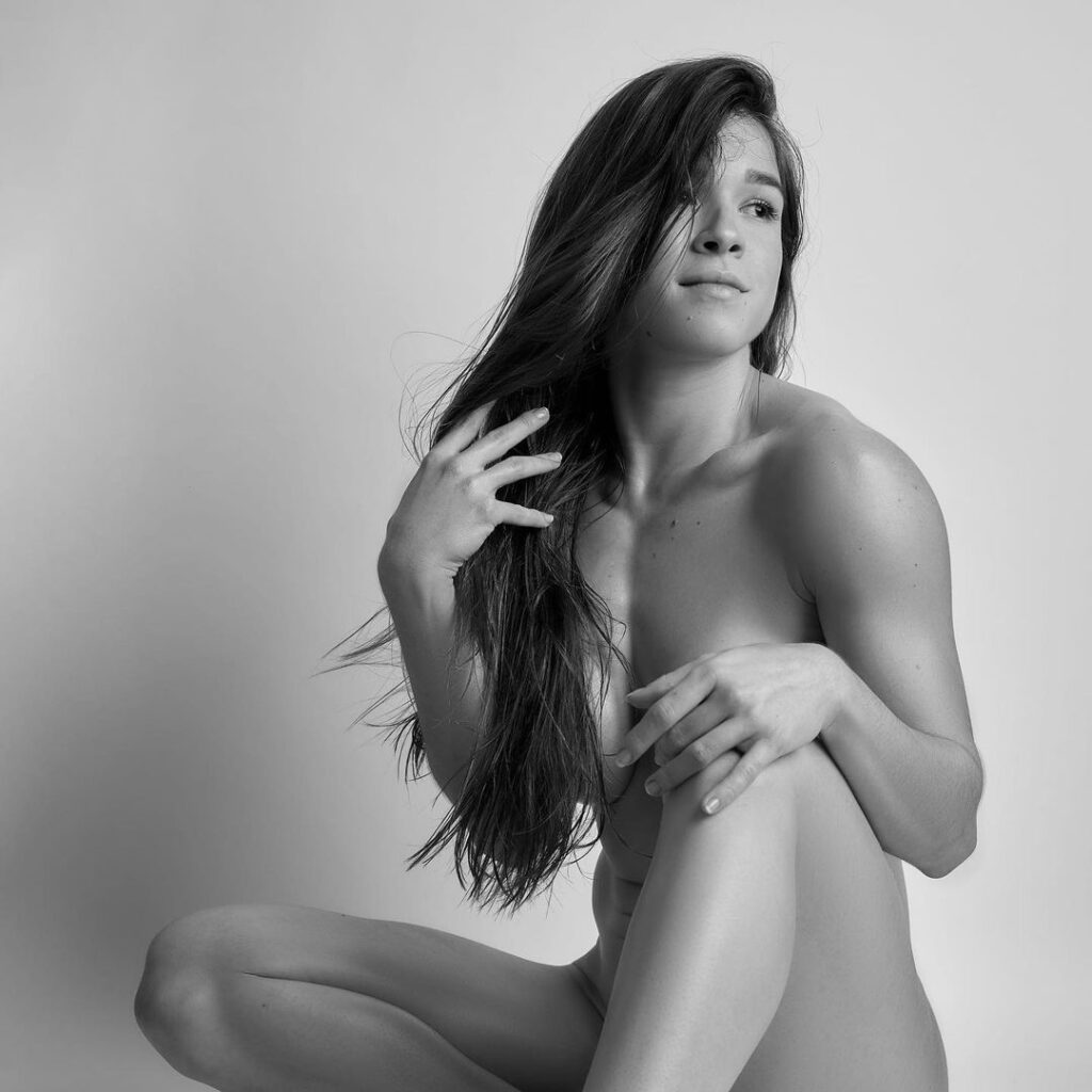 Instagram – Latina – Ana Rodriguez  / anabra7 – Nude