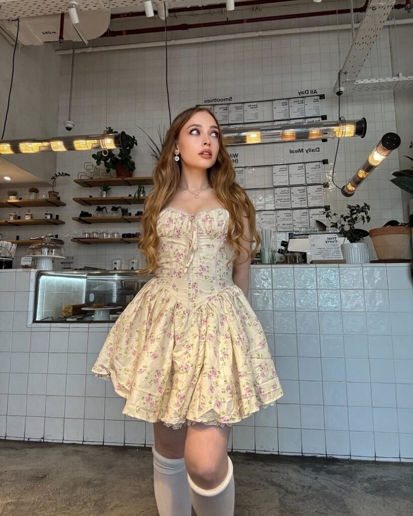 TikTok – Instagram – Anastasia Sinitsyna (myladyanastasia) – Nude