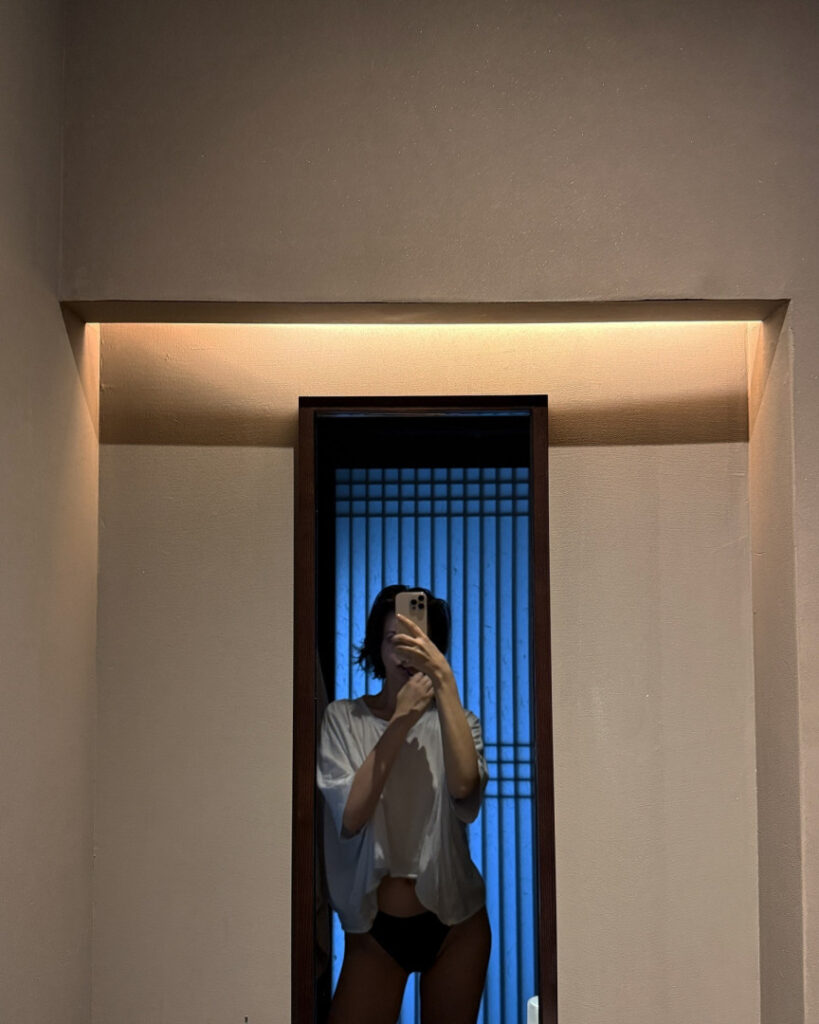 Instagram – Angelina Danilova – Nude