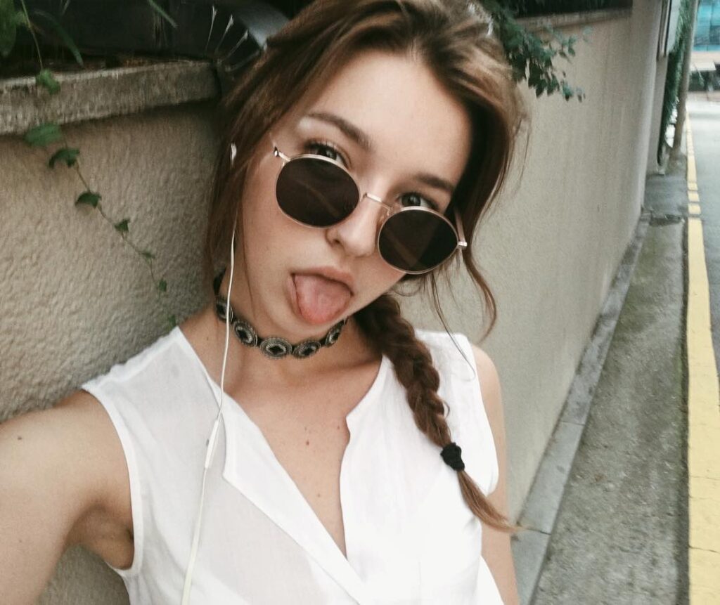 Instagram – Angelina Danilova – Nude