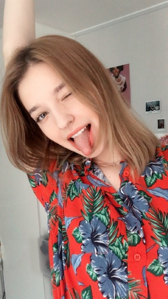 Instagram – Angelina Danilova – Nude