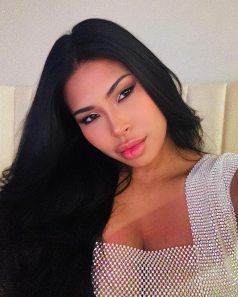 Instagram – AngelinaXAmor – Nude