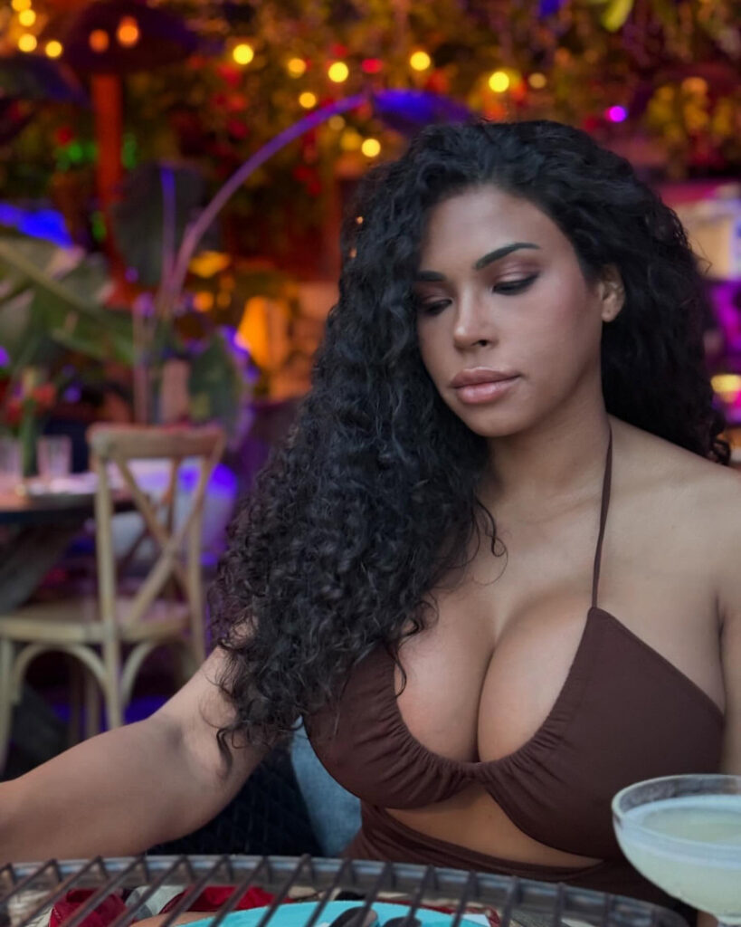 Instagram – AngelinaXAmor – Nude