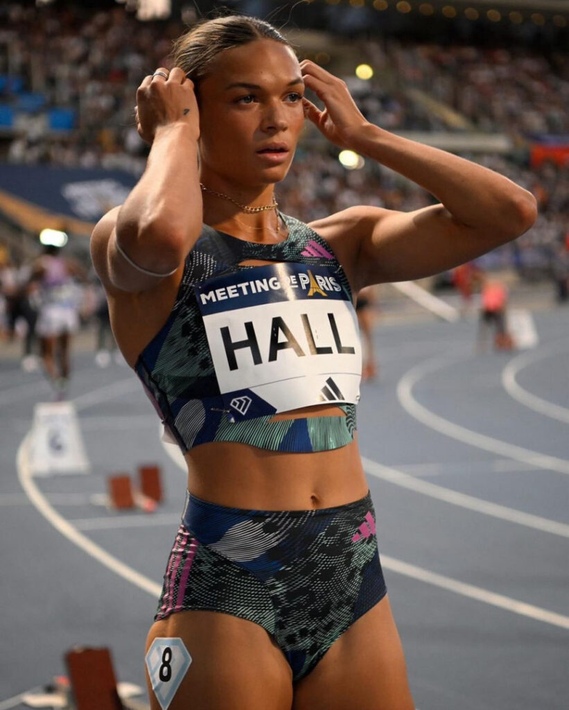 Instagram – Anna Hall – Nude Leaks